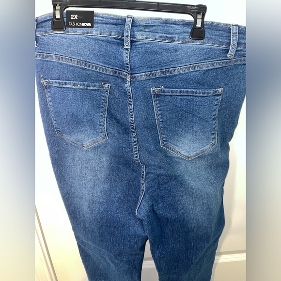 Fashion Nova Plus High Waisted Skinny Jeans Blue Washed Stretch NWT Sz 2X Jeans - Picture 11 of 15